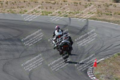 media/Apr-20-2025-AHRMA (Sun) [[393a79c373]]/Race/Group 1/Turn 4b/